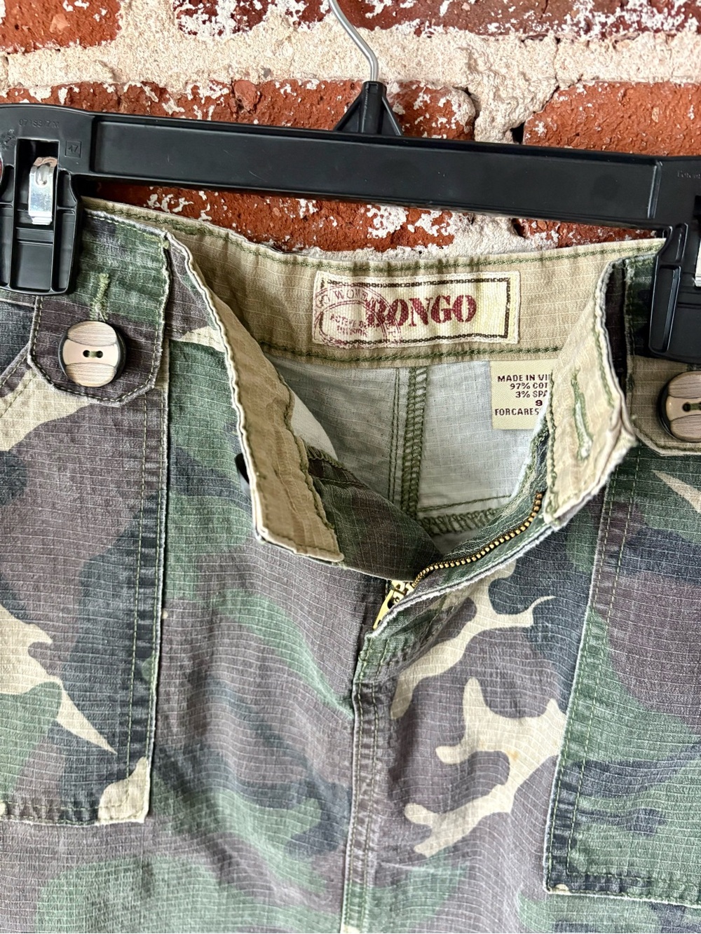 Y2K Bongo Camo Cargo Mini Skirt - Picture 3 of 5